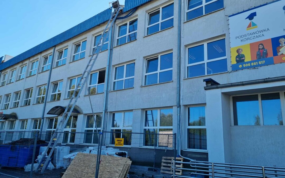 Zmieniamy się dla Was – trwa remont naszej szkoły!